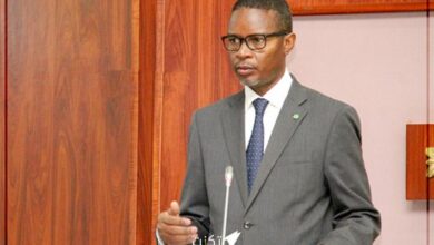 صورة الوزير الاول : التنقيب وفر 140 ألف فرصة عمل “تفاصيل”