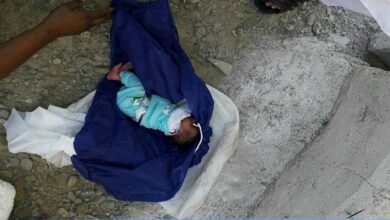 صورة نواكشوط : العثور علي رضيع حي قرب تقاطع سيتي أسمار “تفاصيل”
