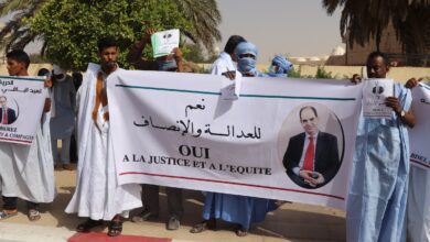 صورة نواكشوط : أهالي معتقل يتظاهرون طلبا لاطلاق سراحه “تفاصيل”