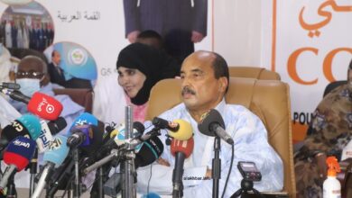 صورة عزيز: لن أتراجع عن مواقفي والدولة إذا لم تحترم القانون فليست بشيء
