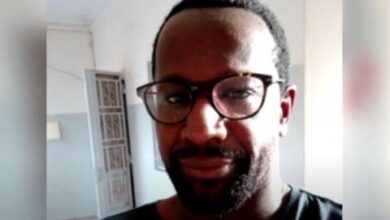 صورة مسلحون يختطفون صحفيا معروفا “تفاصيل”