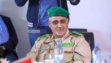 صورة الفريق محمد ولد مكت يتوجه إلى بامكو على رأس وفد عسكري