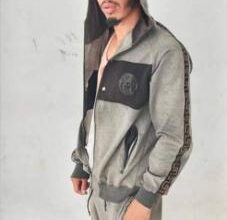 صورة لشرطة تطيح بعصابة محلات تحويل الاموال/صور افراد العصابة