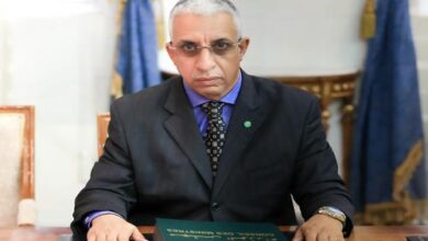 صورة وزير الثقافة يتوجه الي الامارات العربية المتحدة “
