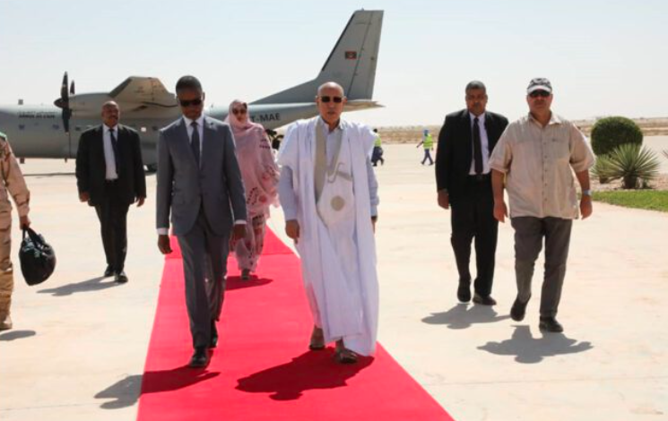 صورة رئيس الجمهورية  يعود الي نواكشوط قادما من تيشيت