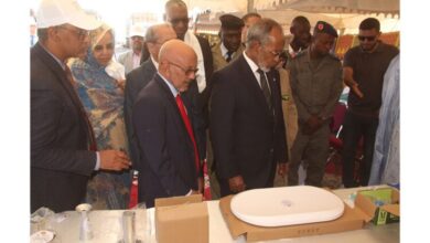 صورة وزير الصحة يشرف على انطلاق مشروع تزويد 276 نقطة صحية بالتجهيزات الطبية