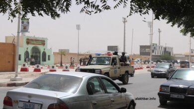 صورة نواكشوط : الأمن يقتاد مراهقا يدير بعض الحسابات المشبوهة علي التواصل الاجتماعي “تفاصيل”