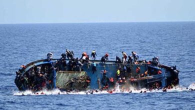صورة مفصولون من شركة صناعة السفن يتظاهرون أمام مفتشية الشغل