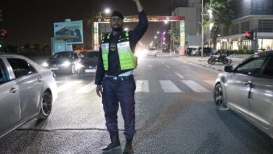 صورة جدل واسع بعد إعلان مسؤولية صاحب البطاقة الرمادية عن مخالفات السيارات