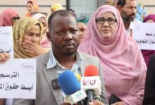 صورة نواكشوط : أكبر تجمع لمتعاوني مؤسسات الاعلام الرسمية يشيد بمجريات إنهاء المعاناة “البيان”