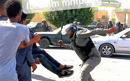 صورة نواكشوط: الشرطة تفرق مظاهرة طلابية أمام وزارة التعليم العالي “تفاصيل”
