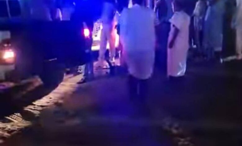 صورة تعرض عنصر أمن لطعنات من عصابة مسلحة