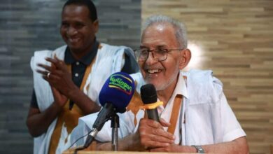صورة قياديون في التكتل يعلنون إعادة انتخاب ولد داداه رئيساً له