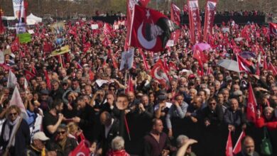 صورة تركيا : مسيرة للمثليين تستنفر الشرطة “تفاصيل”