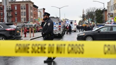 صورة مقتل شخصين في إطلاق نار بأمريكا