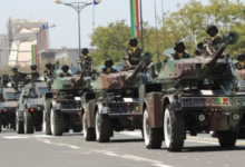 صورة الجيش الجزائري يعلن مقتل 4 مسلحين غرب العاصمة (بيان)