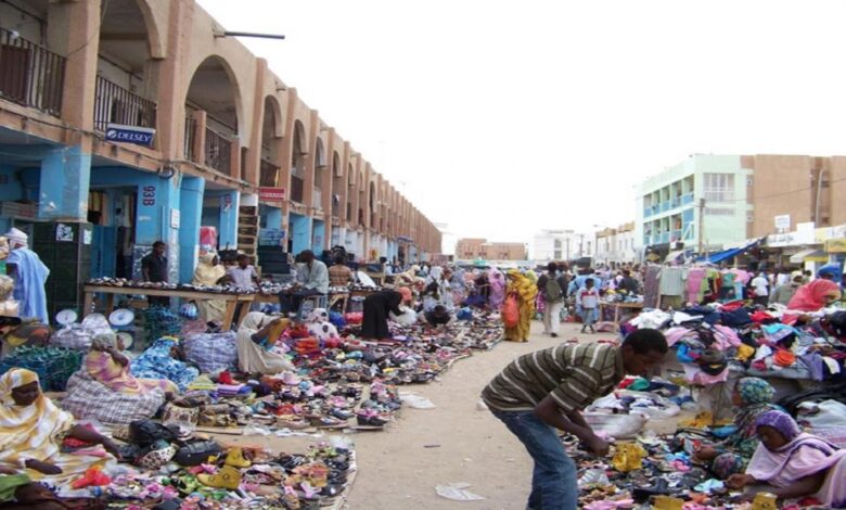 صورة محكمة الاستئناف التجارية تأمر بإعادة فتح محال سوق السبخة مؤقتا