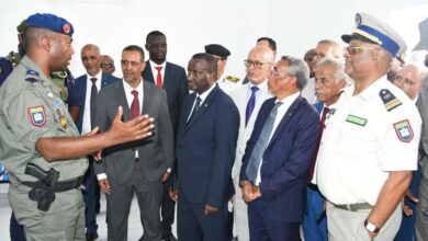 صورة وزير العدل يتفقد سجني النساء ونواكشوط الجنوبية