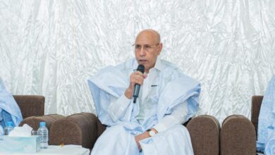 صورة رئيس الجمهوية : نعمل على إنشاء طريق يفك العزلة عن مدينة ولاته