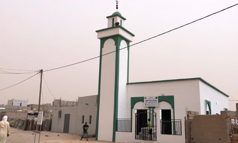 صورة حادثة احتيال خطيرة تستهدف إمام مسجد بملح قبيل صلاة الجمعة