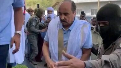 صورة محامي الرئيس السابق: الوضع الصحي لموكلي غير مطمئن