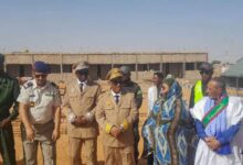 صورة والي الحوض الغربي يقوم بزيارة ميدانية لمدينة الطينطان ويشرف على أنشطة تنموية