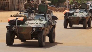 صورة تراجع النفوذ الفرنسي في أفريقيا بعد الانسحابات العسكرية