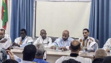 صورة بعثة رسمية تلتقي الجالية الموريتانية في السنغال تحضيراً لمنتدى الجاليات