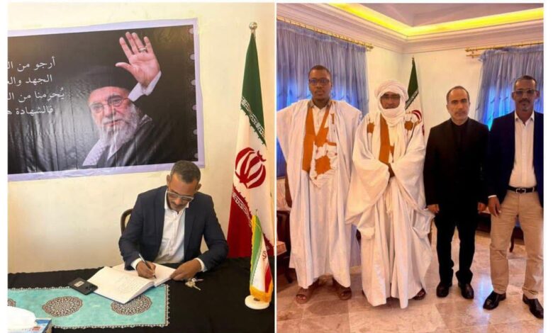 صورة قيادات من الطريقة القادرية الكنتية بموريتانيا ومالي تعزي السفير الإيراني