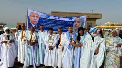 صورة الفاعل السياسي والمنسق العام لحلف البشائر الشيخ باي ولد الشيخ محمدو ينظم استقبالاً حاشداً للدكتورة مريم بنت فاضل ولد الداه في ألاك